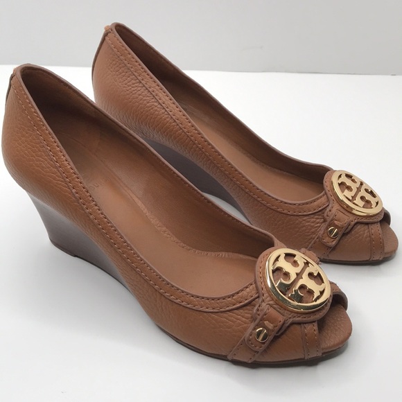 Tory Burch Shoes - Tory burch wedge size 7